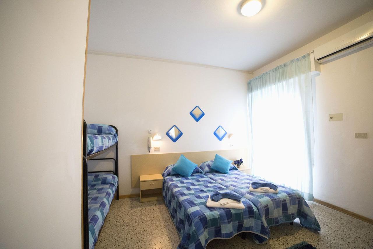 Hotel TV Rimini Exterior foto